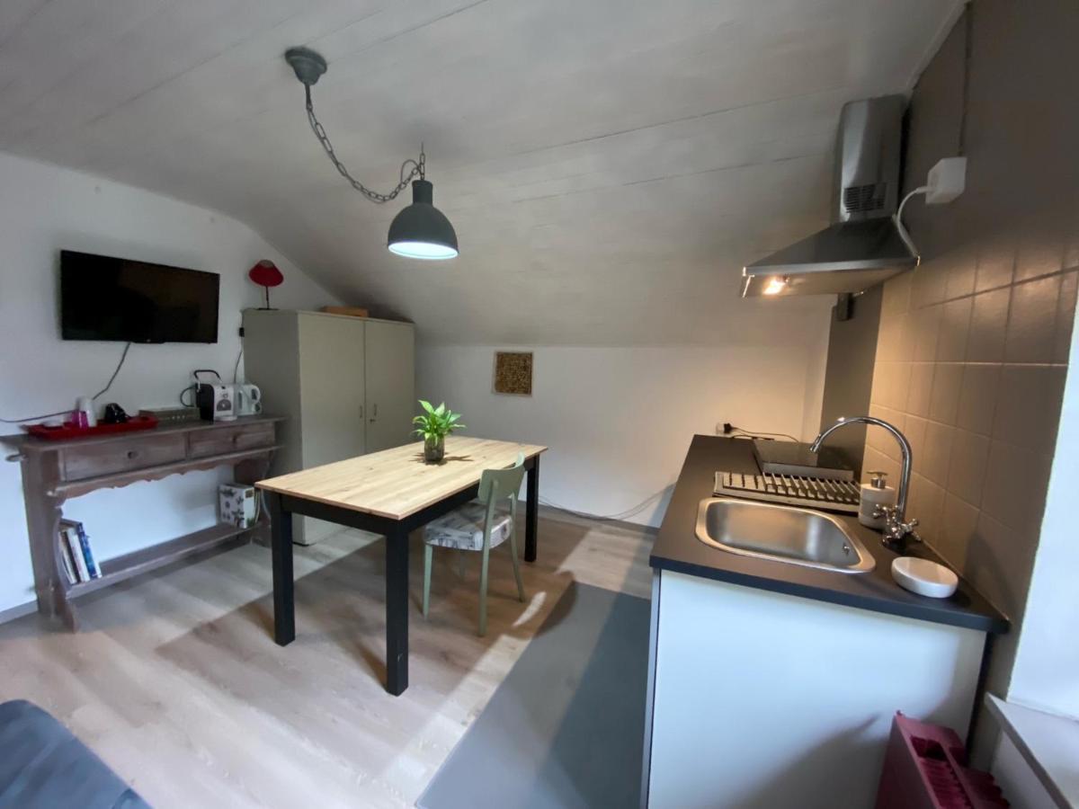 B&B Restaurant Le Pernollet Evionnaz Exterior photo