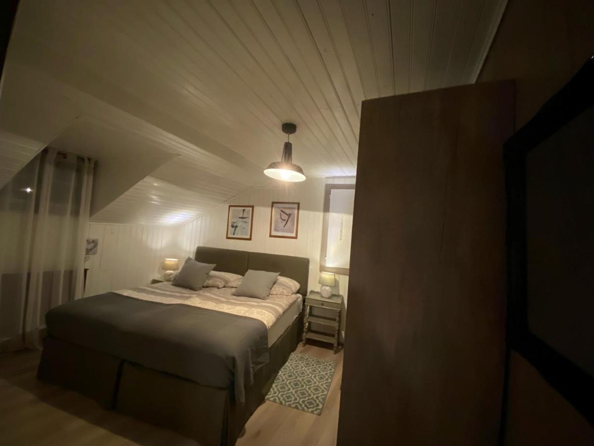 B&B Restaurant Le Pernollet Evionnaz Exterior photo
